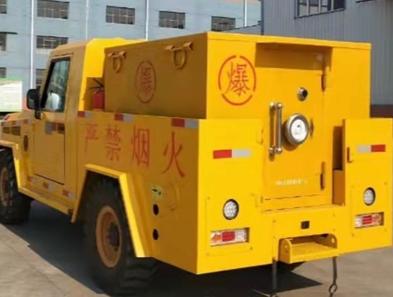 中站凯龙爆破器材运输车：保障爆破任务的安全运行